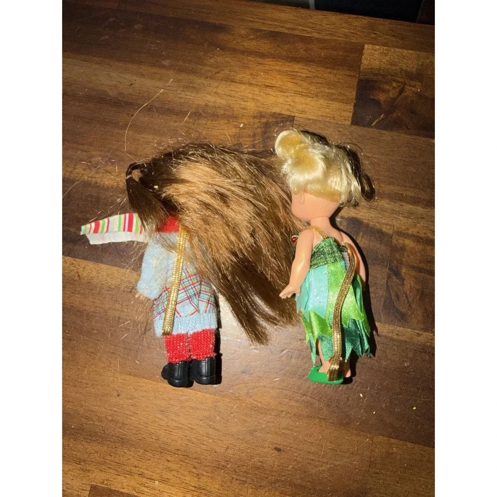 Mattel 2004 Barbie Kelly I'm A Tree Ornament And Friend Becky Holiday‎ Party